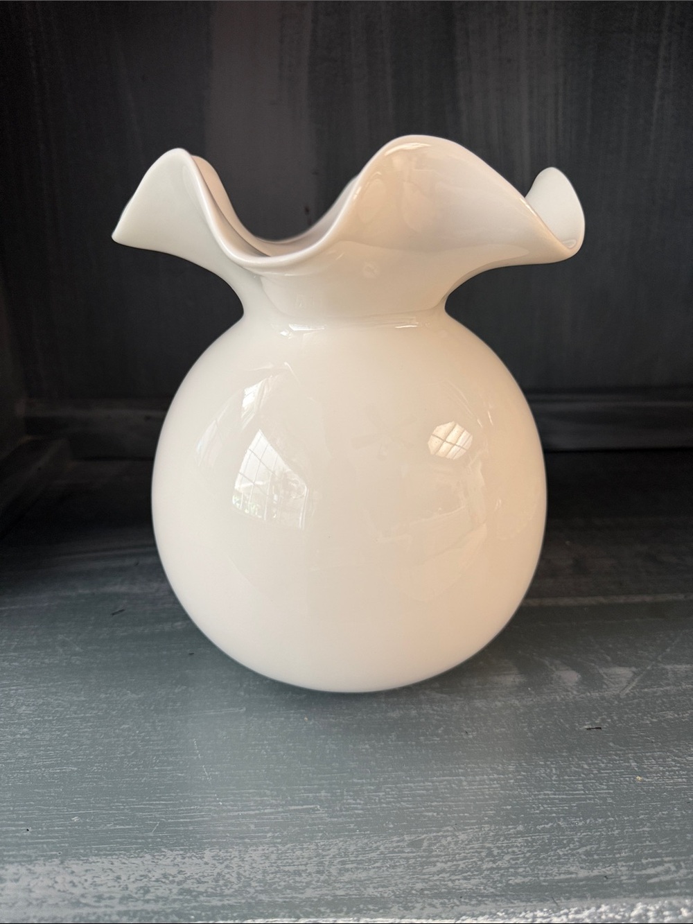 Mark & Graham CERAMIC RUFFLE VASE - Picture 4 of 7